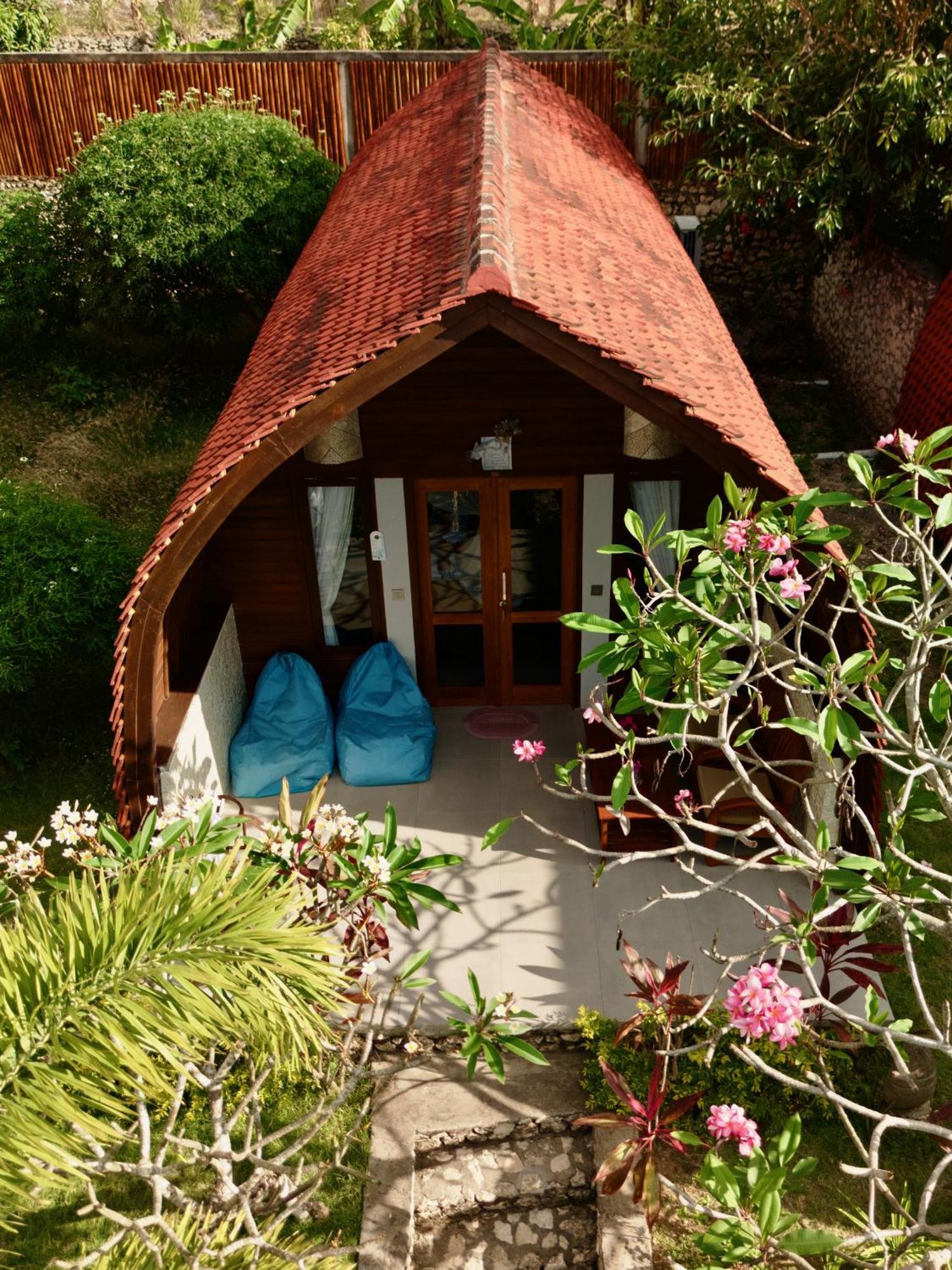 Jungle Paradise Batununggul Exterior photo