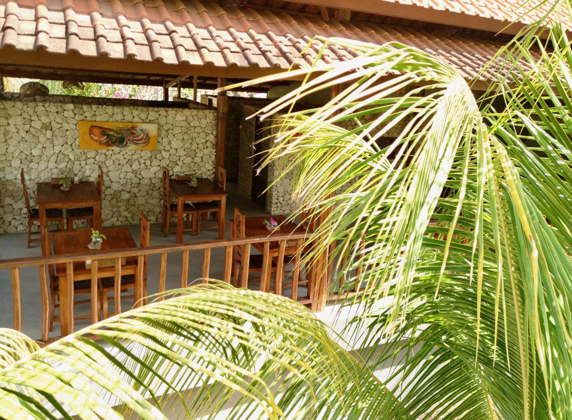 Jungle Paradise Batununggul Exterior photo